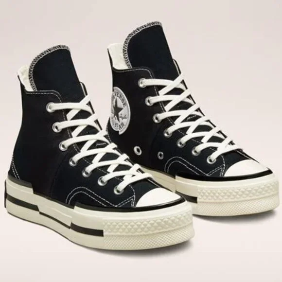 Chuck Taylor 70 Plus High Top Platform - Picture 2 of 10